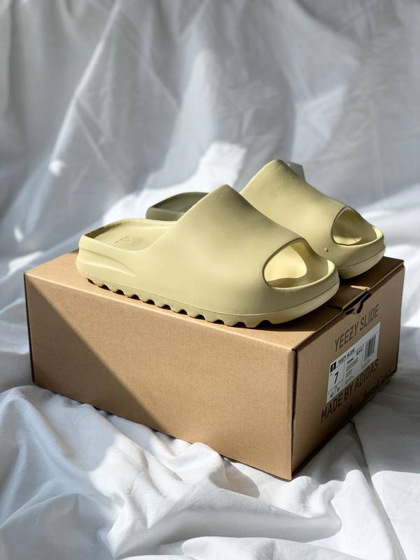 Adidas yeezy slide шлепанцы тапочки слайдеры адидас изи женские — цена ...