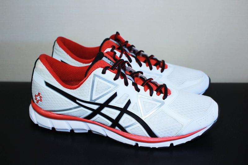Asics gel attract 3 hotsell