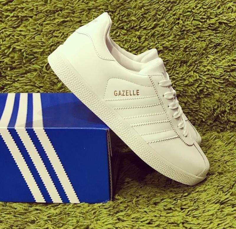 Женские кроссовки adidas gazelle белые,кожаные,весенние — цена 999 грн в  каталоге Кроссовки ✓ Купить женские вещи по доступной цене на Шафе |  Украина #60778626