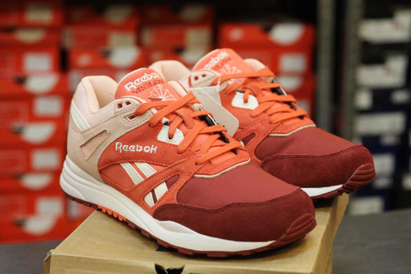 Кроссовки оригинал reebok ventilator 