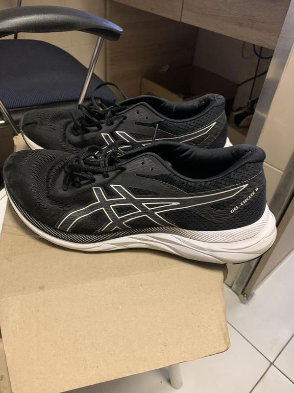 Чоловічі кросівки asics — ціна 450 грн у каталозі Кросівки Купити ...