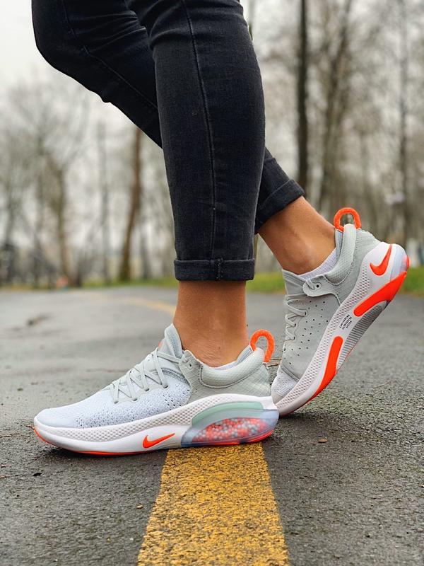 Nike Joyride Run Flyknit