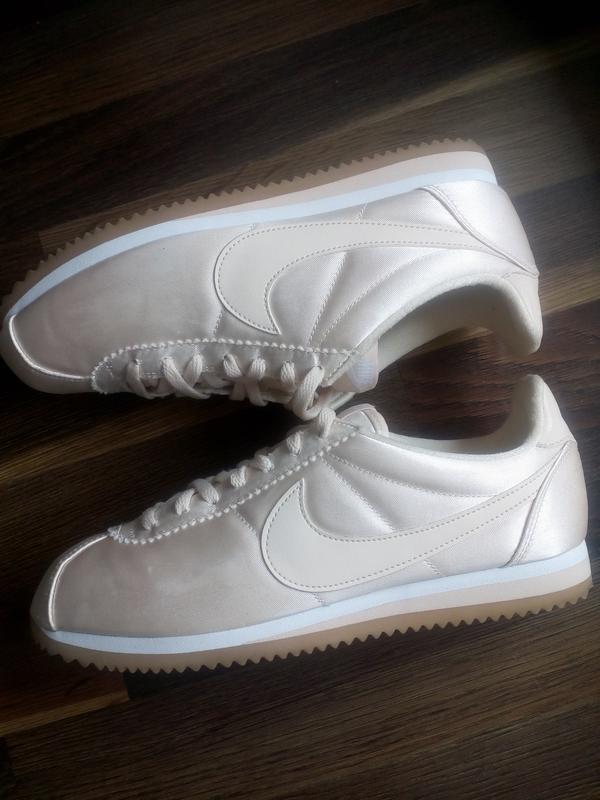 Satin cheap nike cortez