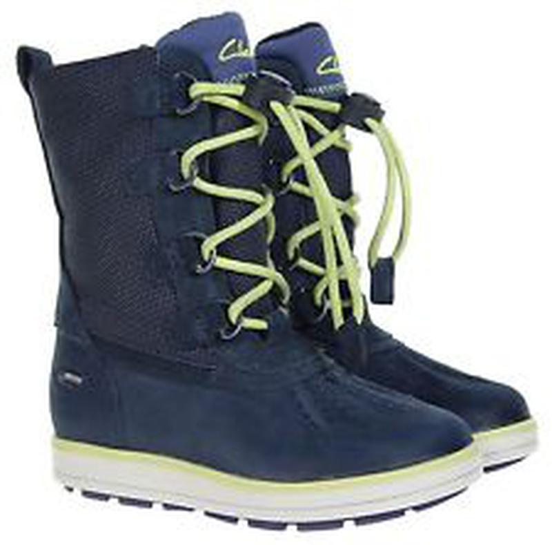 clarks boys winter boots