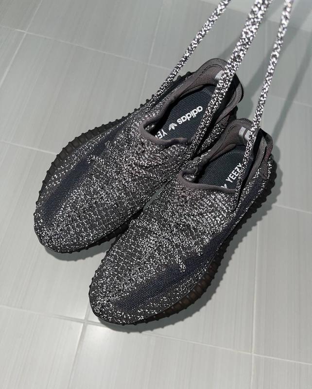 yeezy boost 350 700