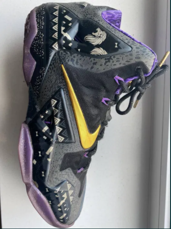 lebron 11 bhm