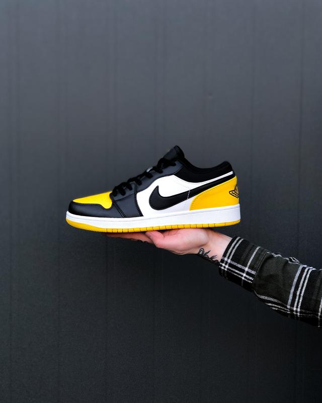 Кроссовки мужские nike air jordan 1 low желтые/черные (найк аир джордан ...