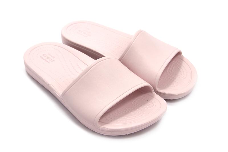 Шлепанцы для девочек crocs sloane slide w 205742-6pi 9832 / размер: 34-35 —  цена 500 грн в каталоге Босоножки и сандали ✓ Купить товары для детей по  доступной цене на Шафе | Украина #64116991