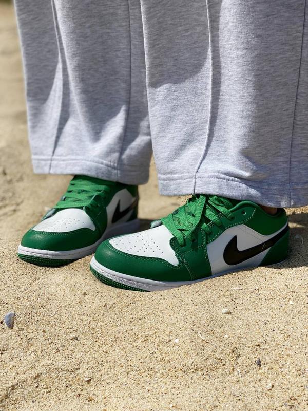 Jordan hotsell retro green