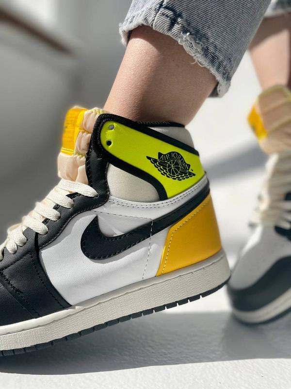 Yellow cheap jordan 1