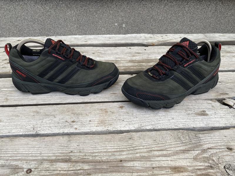 Оригинал трекинговые adidas response walk gore tex black 919753 кожаные  кроссовки — цена 899 грн в каталоге Кроссовки ✓ Купить мужские вещи по  доступной цене на Шафе | Украина #66887627