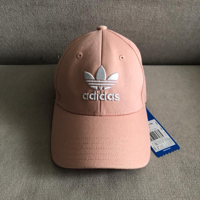 Кепка adidas оригинал панамка бейсболка розовая вышитое лого адидас ...
