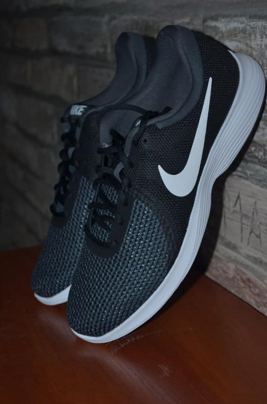 Wmns revolution best sale 4