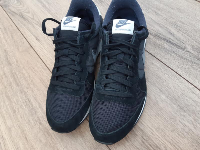 Nike international premium sales