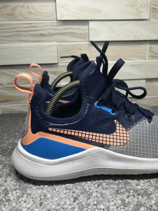 Nike free tr8 shop neo