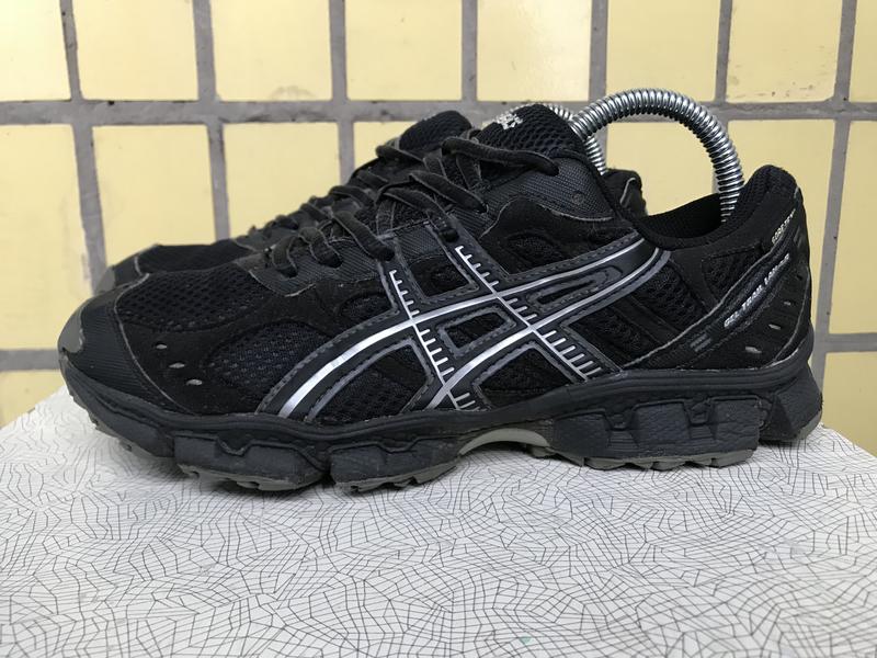 asics gel trail lahar gore tex