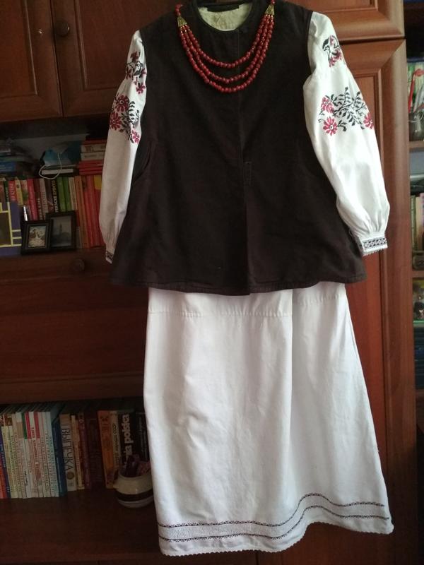 Старовинна вишита сорочка (вишиванка), керсетка (в комплекті) — ціна 750  грн у каталозі Вишиванки ✓ Купити жіночі речі за доступною ціною на Шафі |  Україна #69180456