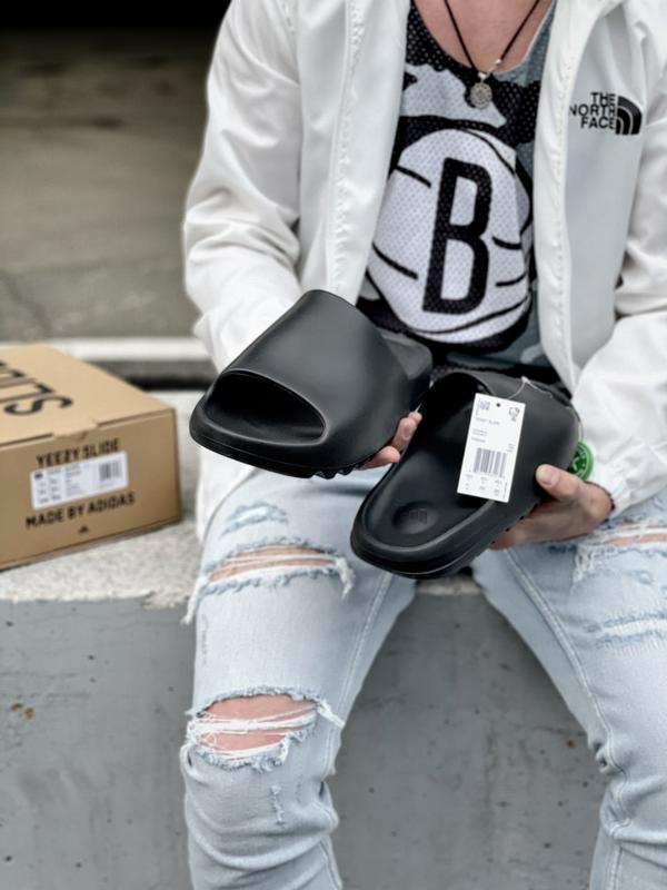 Adidas yeezy slide black, шлепки, шлепанцы адидас чёрные, сланцы — цена ...