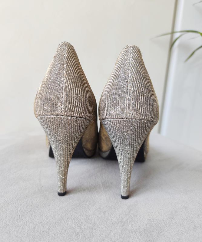 ❤1+1=3❤ tamaris taggia 85 серебристые элегантные туфли — цена 450 грн в  каталоге Туфли ✓ Купить женские вещи по доступной цене на Шафе | Украина  #69464704