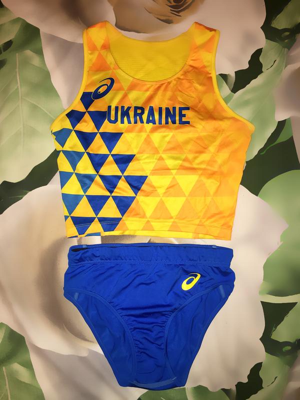 ukraine коротка форма — ціна 1200 грн у каталозі Спортивні костюми ✓ жіночі речі за доступною на | Україна #69656099