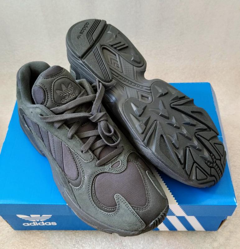 Кроссовки adidas yung 1 ef2673 оригинал — цена 2099 грн в каталоге  Кроссовки ✓ Купить мужские вещи по доступной цене на Шафе | Украина  #70402121