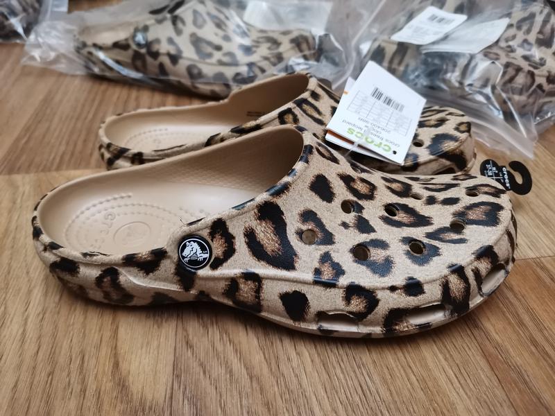 Crocs freesail leopard new arrivals