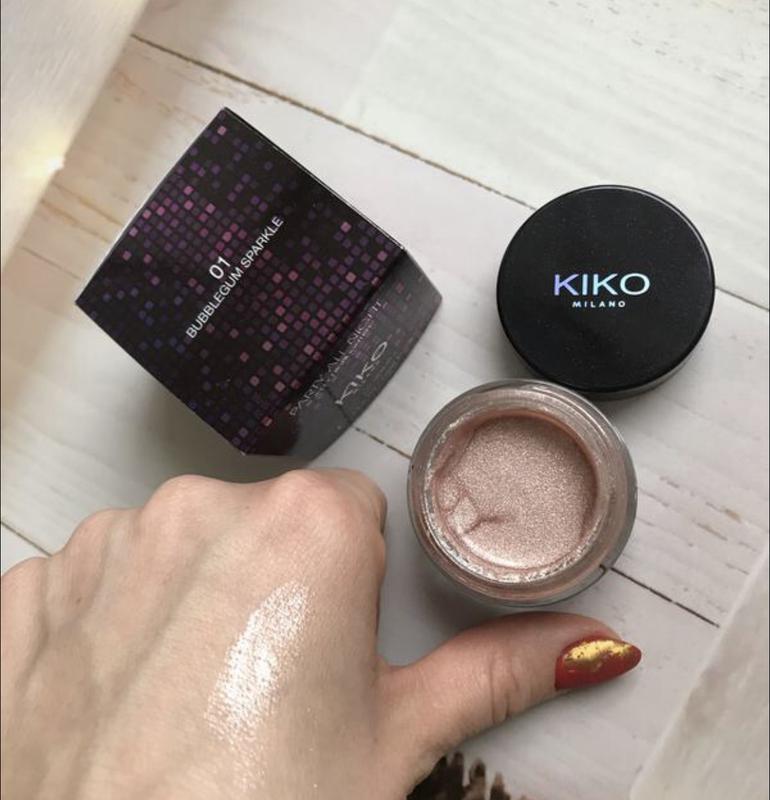 Kiko milano glitter baked highlighter. хайлайтер кико милано. Kiko milano пудровый хайлайтер. хайлайтер кико милано. хайлайтер kiko ocean feel 02.