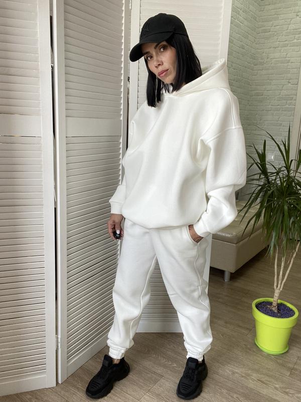 Спортивный костюм оверсайз — цена 2699 грн в каталоге Спортивные костюмы ✓ Купить женские вещи по доступной цене на Шафе