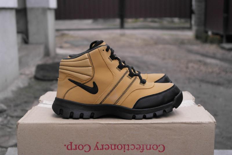 Nike altai р.38-24,7см утепленные ботинки. — цена 550 грн в каталоге  Ботинки ✓ Купить женские вещи по доступной цене на Шафе | Украина #9017519