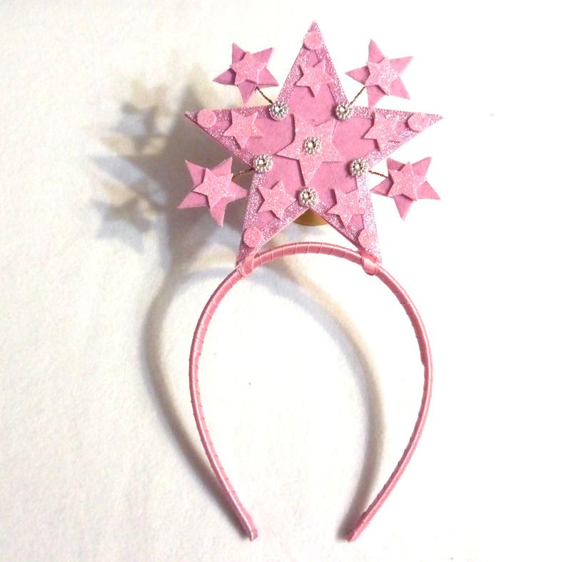 Ободок звездочки для девочки. Объемная звезда из фоамирана своими руками. Ободок "звездочки". Ободок для костюма звездочки. Звезда из фоамирана.