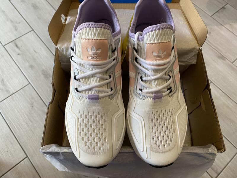 Zx 2k boost shoes cloud white / pink tint / core black fy3028