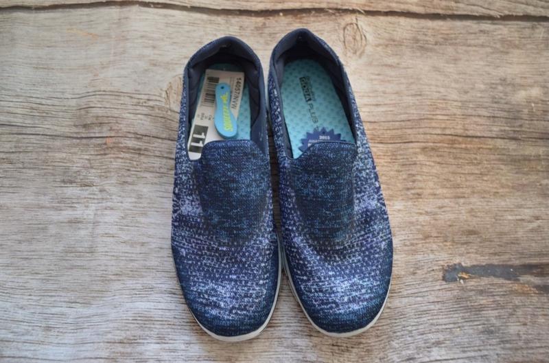Skechers hotsell goga plus