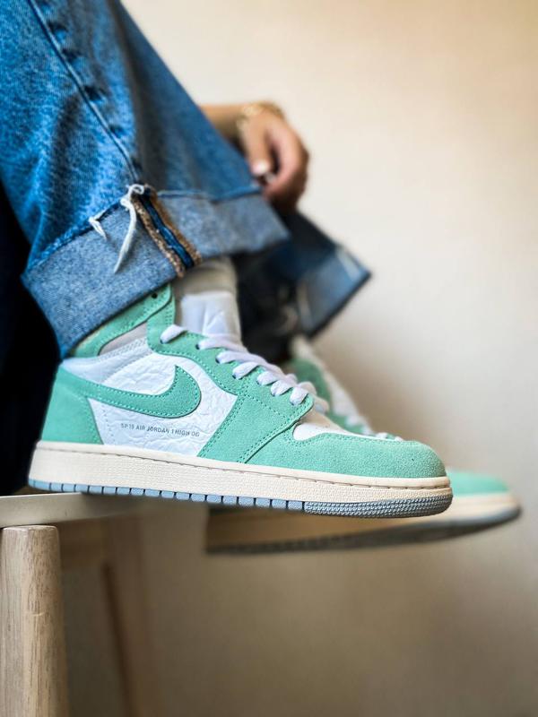 On Feet Jordan Turbo Green Mid Shoe Jordan Turbo Green Shirt