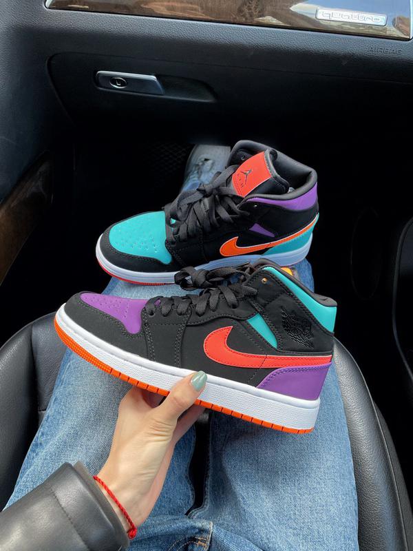 Nike air hotsell jordan 1 multicolor
