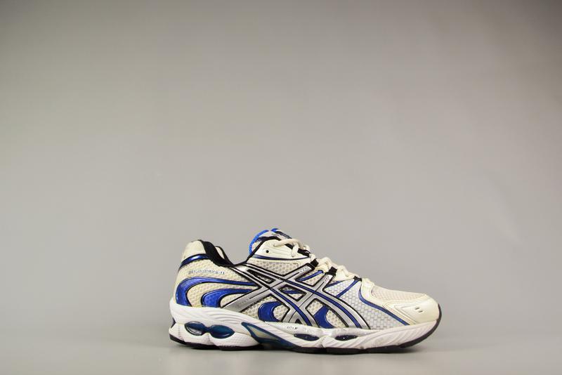 Gel hotsell nimbus 11