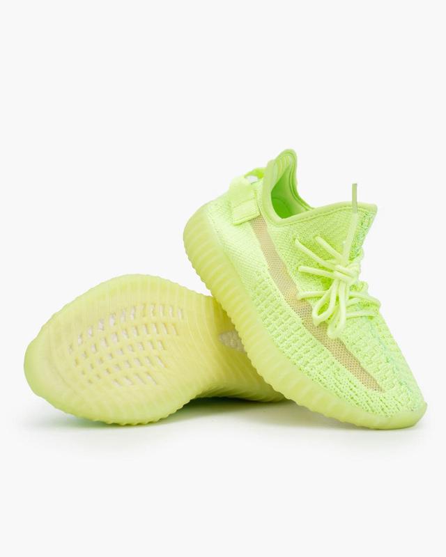 Adidas Yeezy Boost 350 V2 Glow In The Dark •