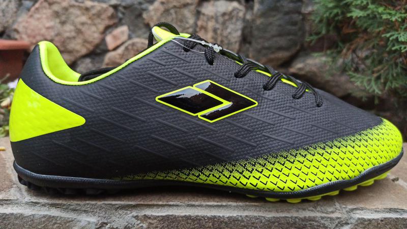 Мужские футбольные кроссовки бутсы бампы копы футзалки сороконожки ...