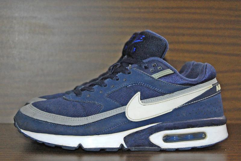 Air max bw regal blue hotsell