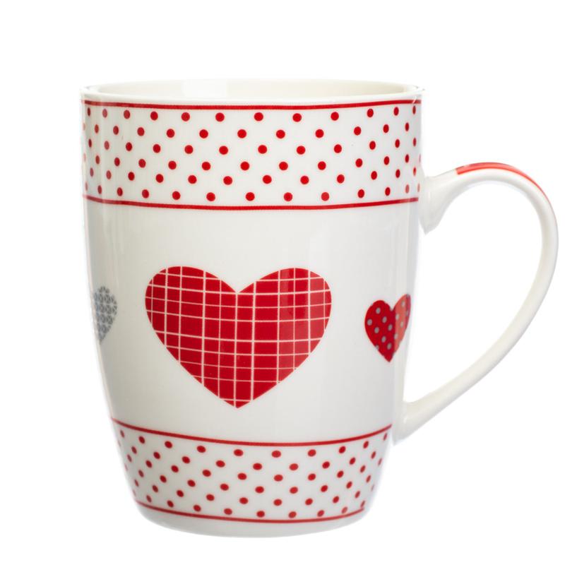 Cup a feel. Чашка с сердечками керамика. Глиняная чашка с сердечком.
