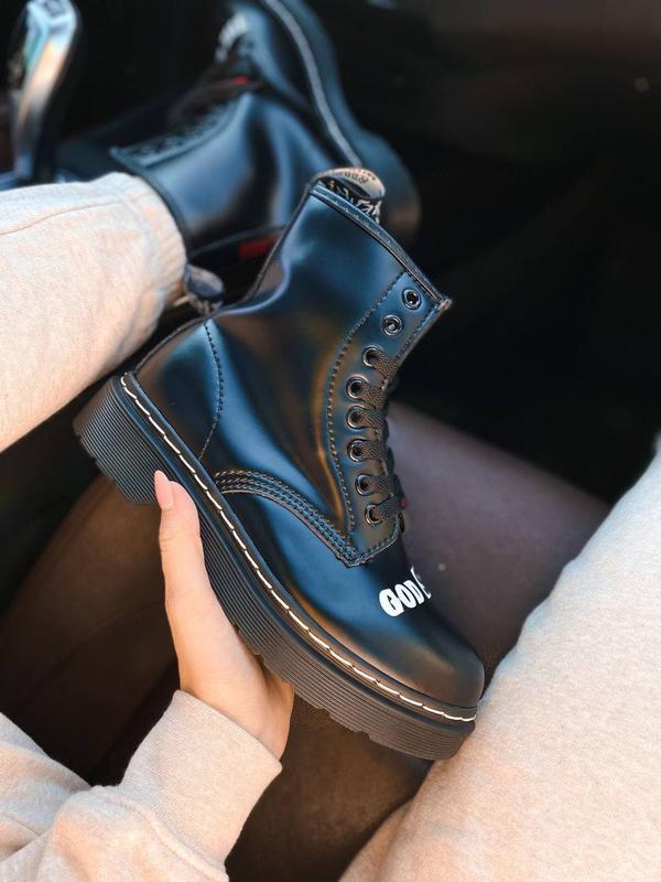 81898212 dr. martens 1460 x sex pistols 2150 Dr Martens x Suicoke Sandal