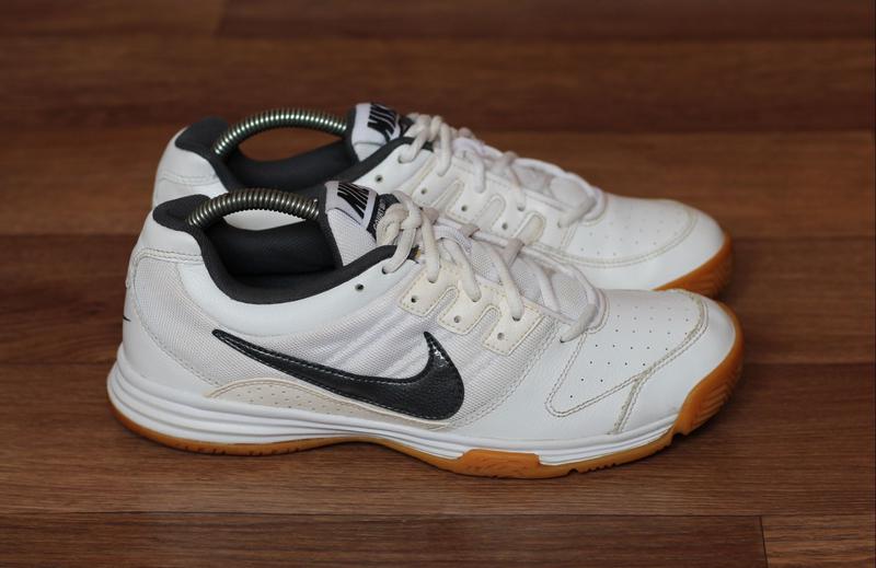 nike court shuttle 4