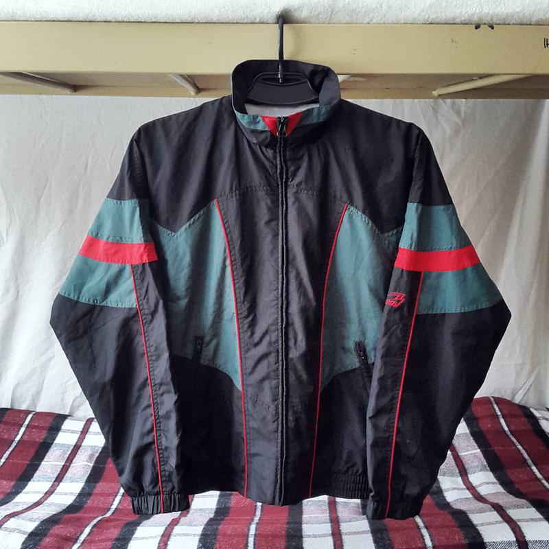 Ветровки adidas 90 x