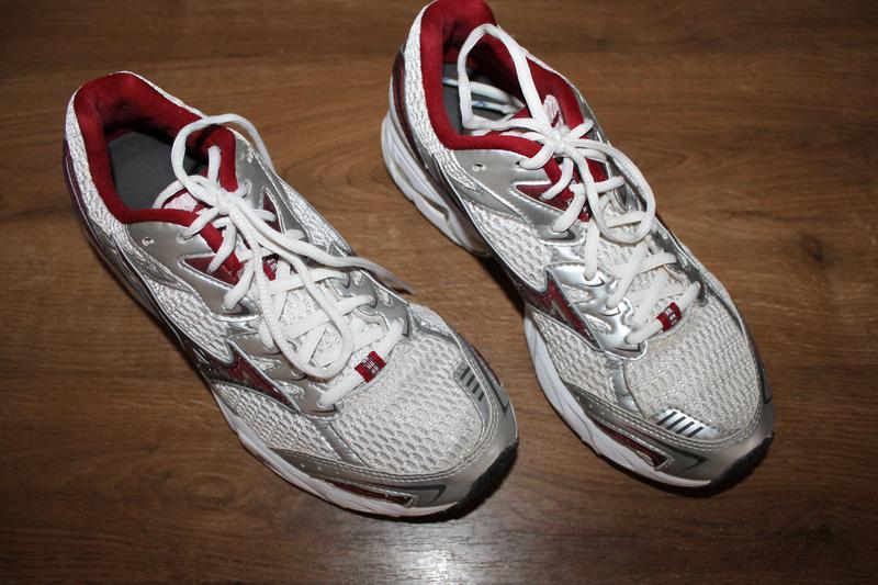 mizuno wave fortis 6