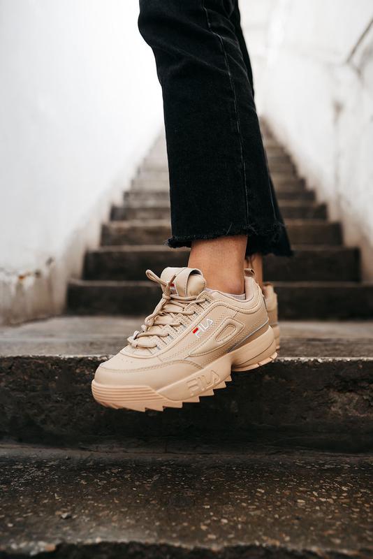 Fila disruptor 2 beige брендовые бежевые женские кроссовки фила распродажа  жіночі бежеві кросівки філа розпродаж — цена 1000 грн в каталоге Кроссовки  ✓ Купить женские вещи по доступной цене на Шафе | Украина #83742466