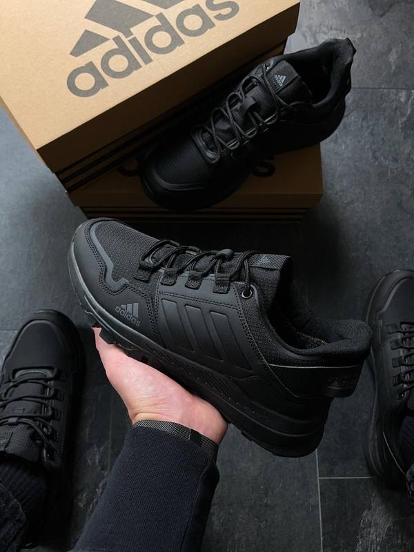 Чоловічі кроссовки adidas terrex hikster all black (термо) — цена 1550 грн  в каталоге Кроссовки ✓ Купить женские вещи по доступной цене на Шафе |  Украина #83841397