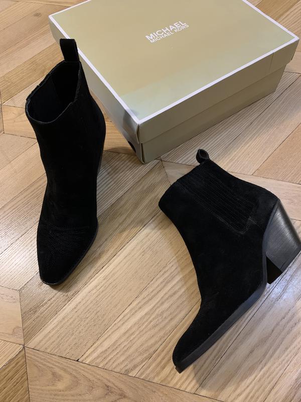 michael kors sinclair bootie 2800