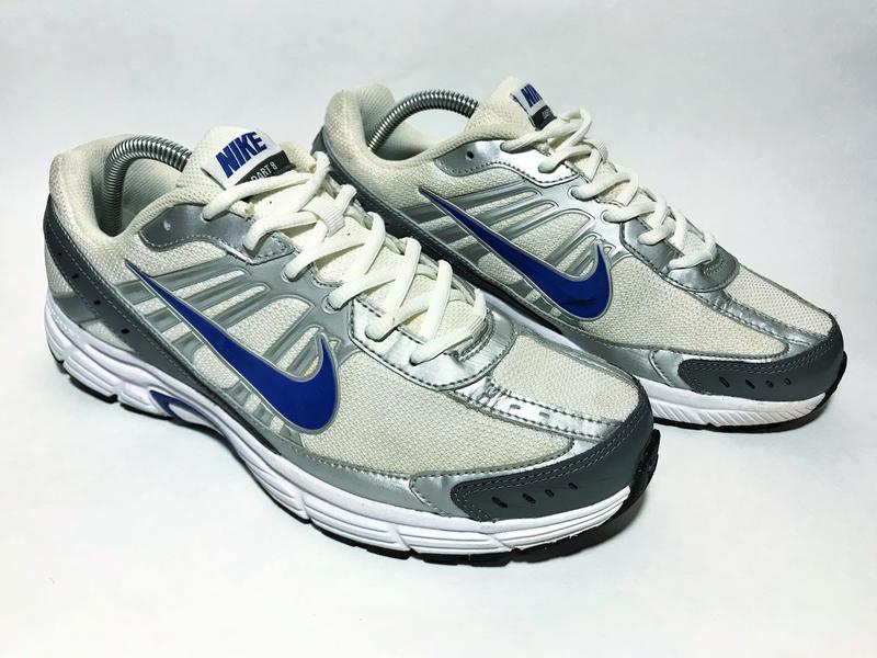 nike dart 8