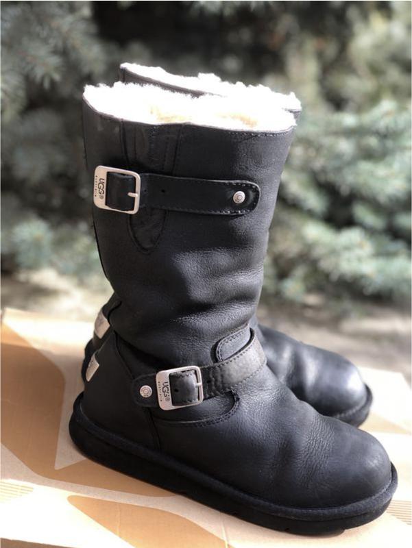 Ugg kensington moto boots 1050