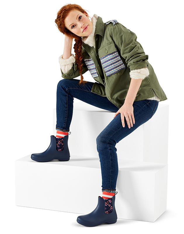 women's crocs freesail chelsea boot
