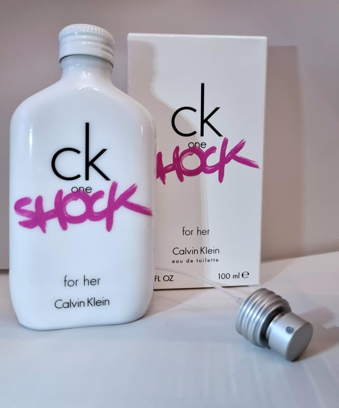 shock for her c.klein 950 86886173